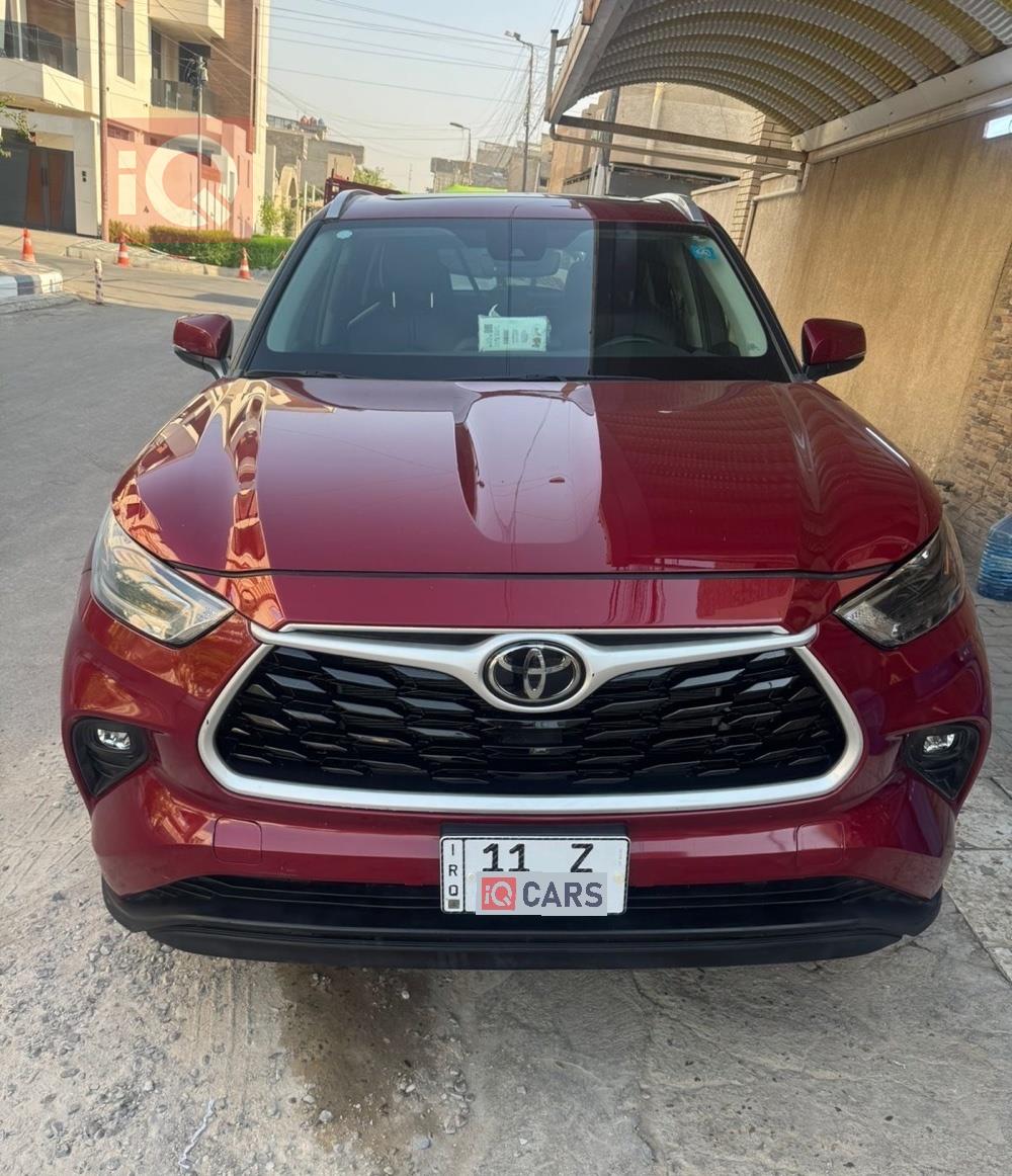 تۆیۆتا هایلاندەر